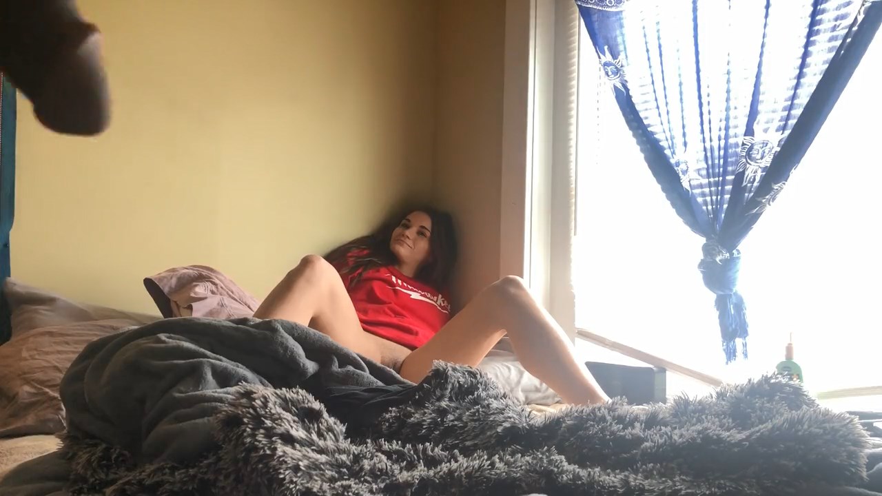 Hot white girl spreads her leg for Big Black Dick